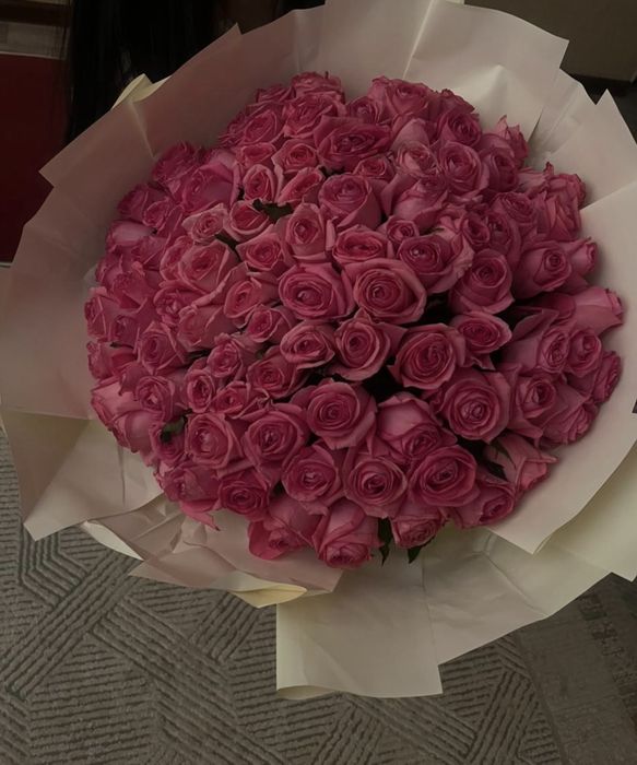 101 роза гүлдері