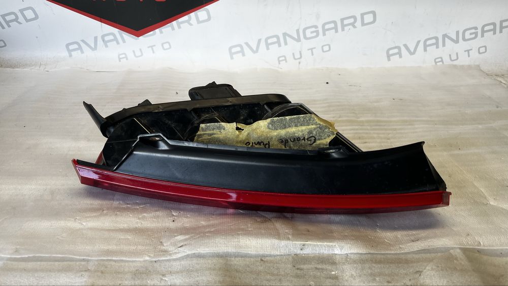 Fiat Grand Punto ляв и десен стоп