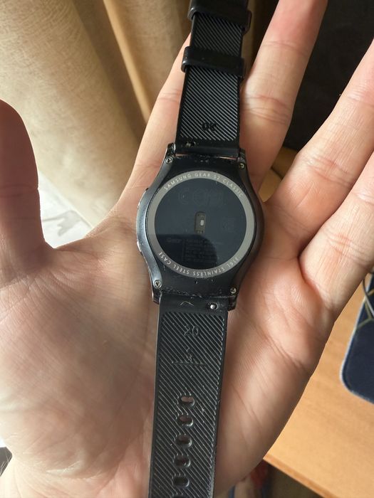 продам часы samsung gear s2 classic