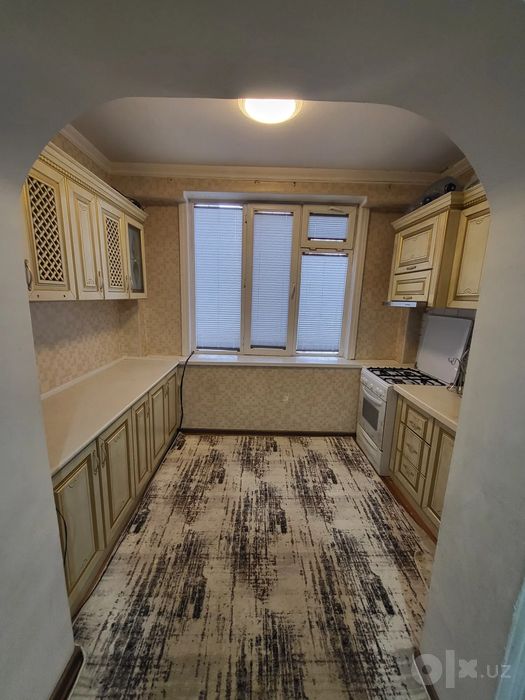 Сдаётся 3-комн Мирзо Улугбек, Карасув 6, 95 м²