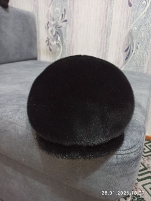 Продам норковые шапки
