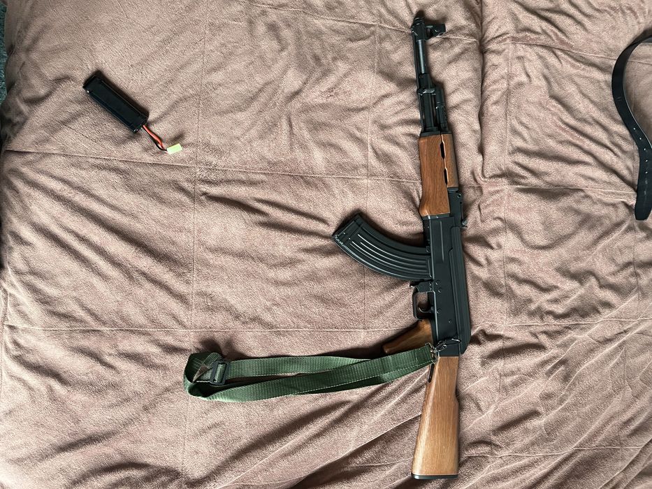 АК47 CYMA 135МС 552 Airsoft