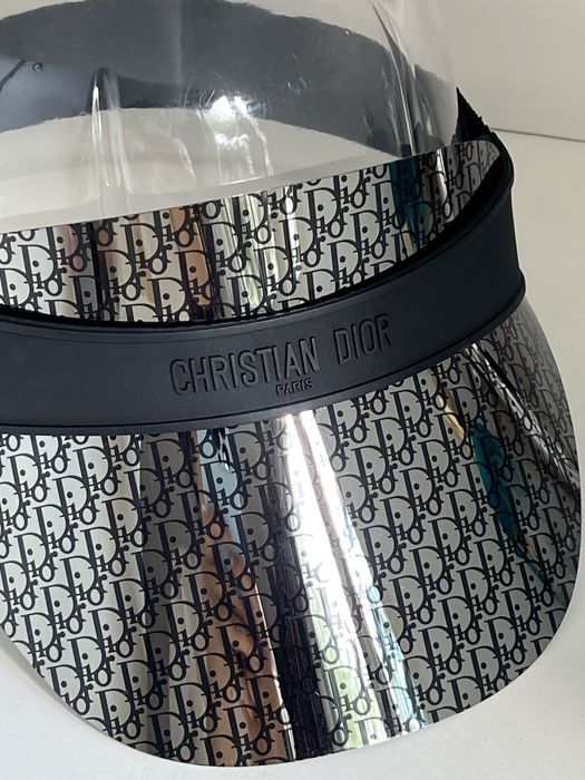 Продам кепки от Диор новинка