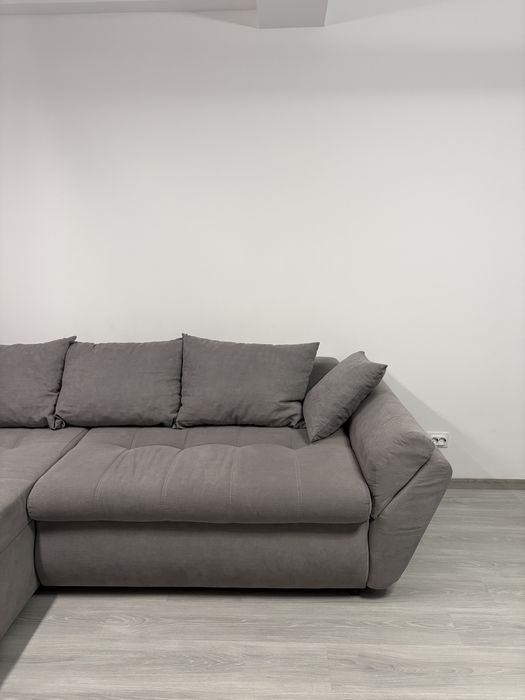 Colțar / canapea extensibil gri – stare foarte bună