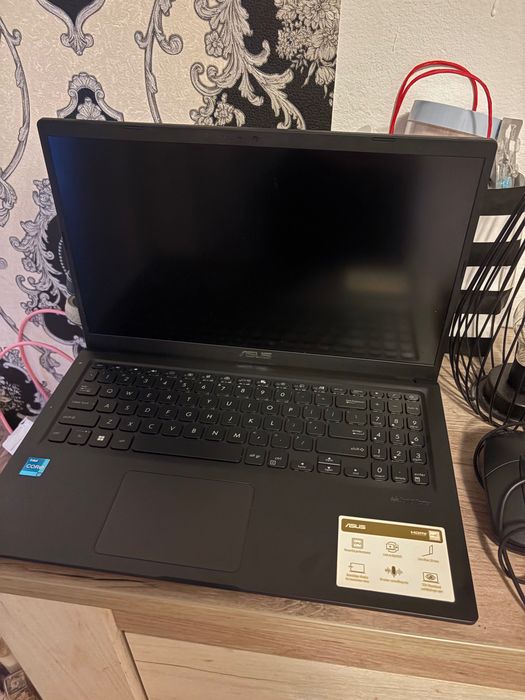 Laptop Asus Vivo Book 15