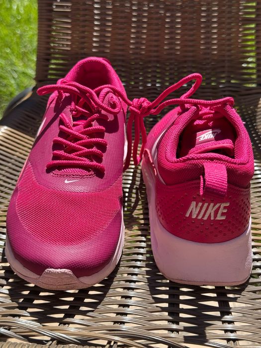 Adidasi Dama Nike Airmax Thea