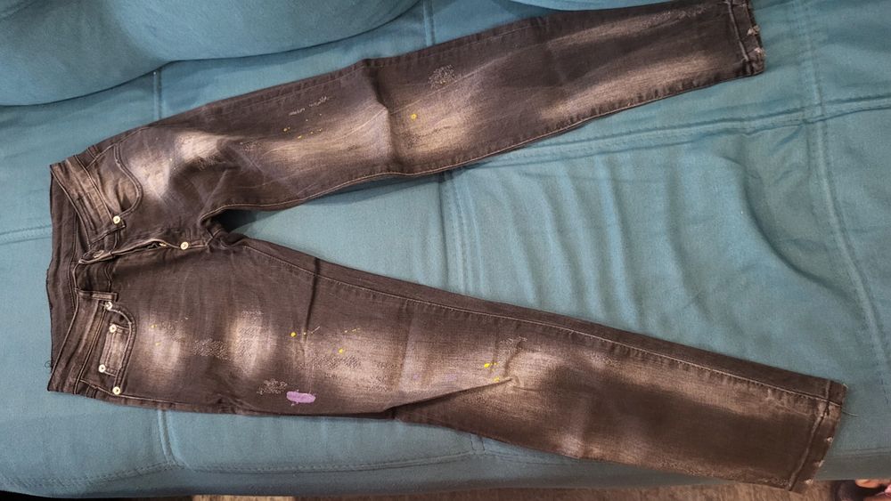 Продавам дънки Dsquared/ Estero Ragazza