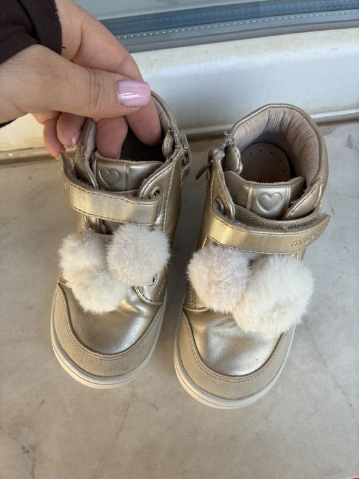 Детски боти и обувки