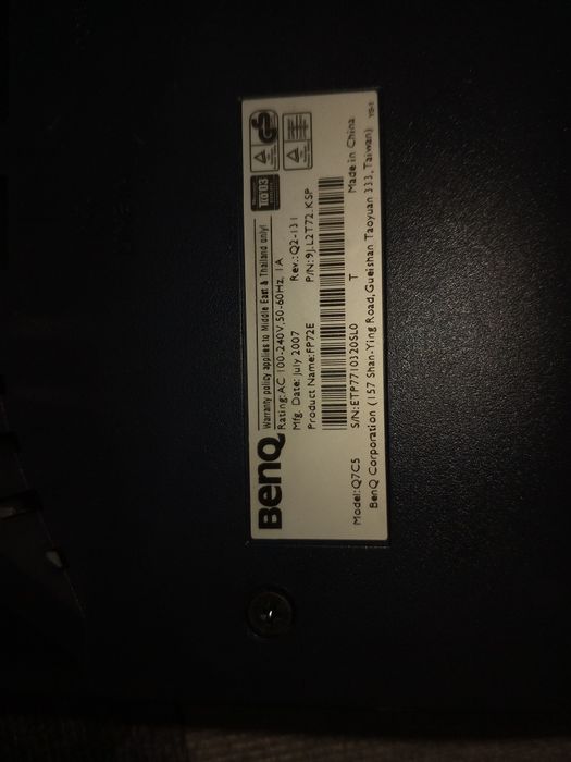 Moнитор Benq FP72E