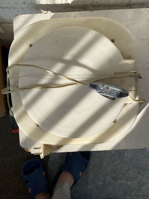 Продам вентилятор форточный вытяжной