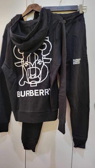 Burberry мъжки ккомплект анцуг ххл