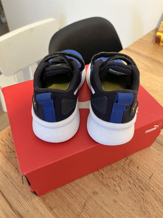 Puma marime 24 noi
