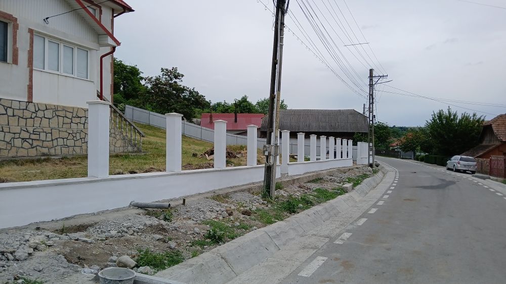 Executam garduri și porți la comanda