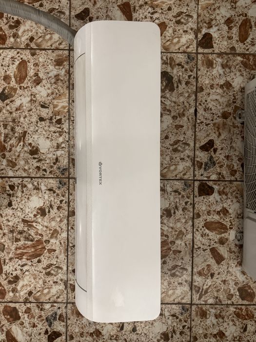Aer conditionat Vortex 12000 btu