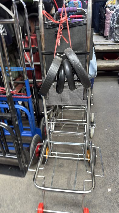 Тележка грузовая для дома