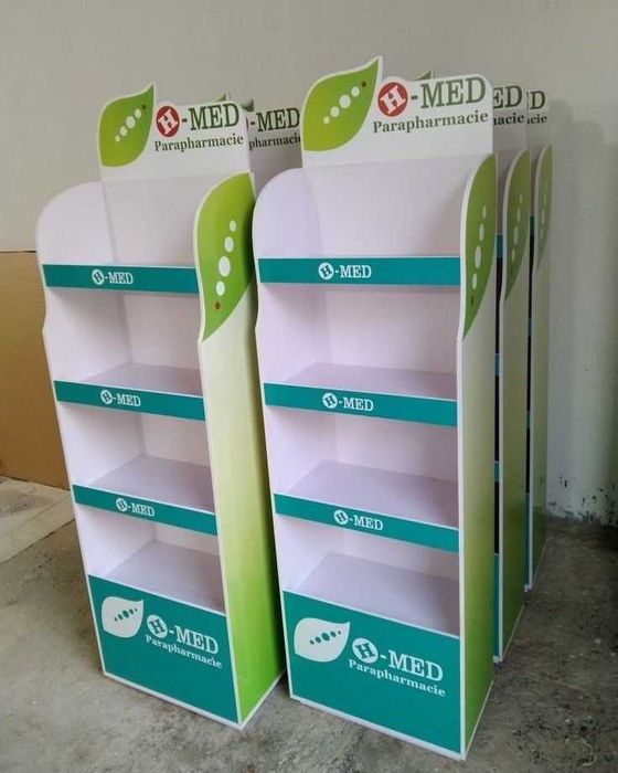 Торговое оборудование: стеллажи, витрины, стойки, островки под ключ