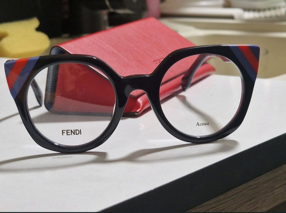 Ochelari rama ochelari FENDI