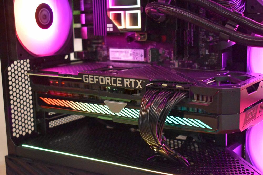Геймърски Компютър Ryzen 7 5700x | Rtx 3070ti Strix | 16GB ram | 512GB Ssd |
