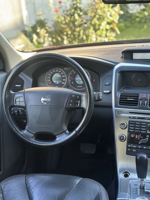 Volvo XC60 * 2.4 * AWD * Garantie * Inmatriculat