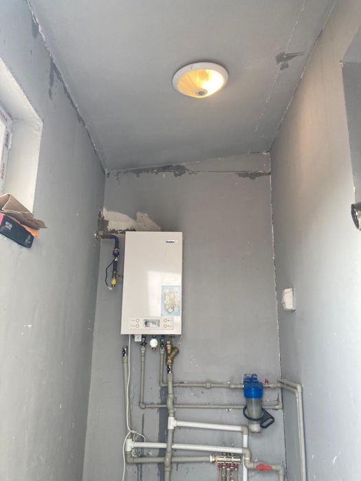 Продаю печть газовую