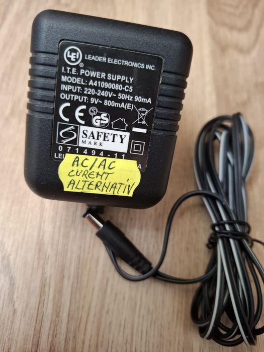 Alimentatoare diverse