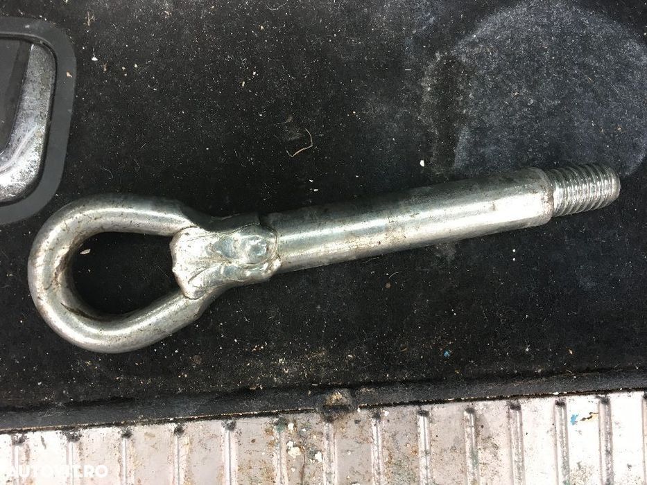 Cui / Carlig Remorcare / Tractare Opel Astra J 2009 - 2015