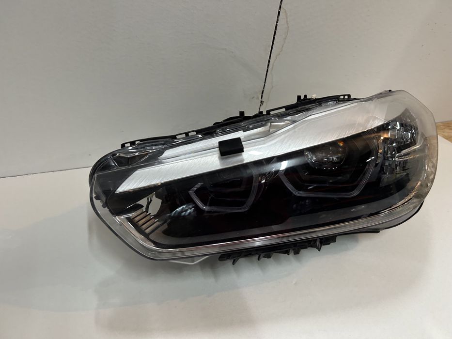 Far bmw X2 F39 led adaptiv stanga