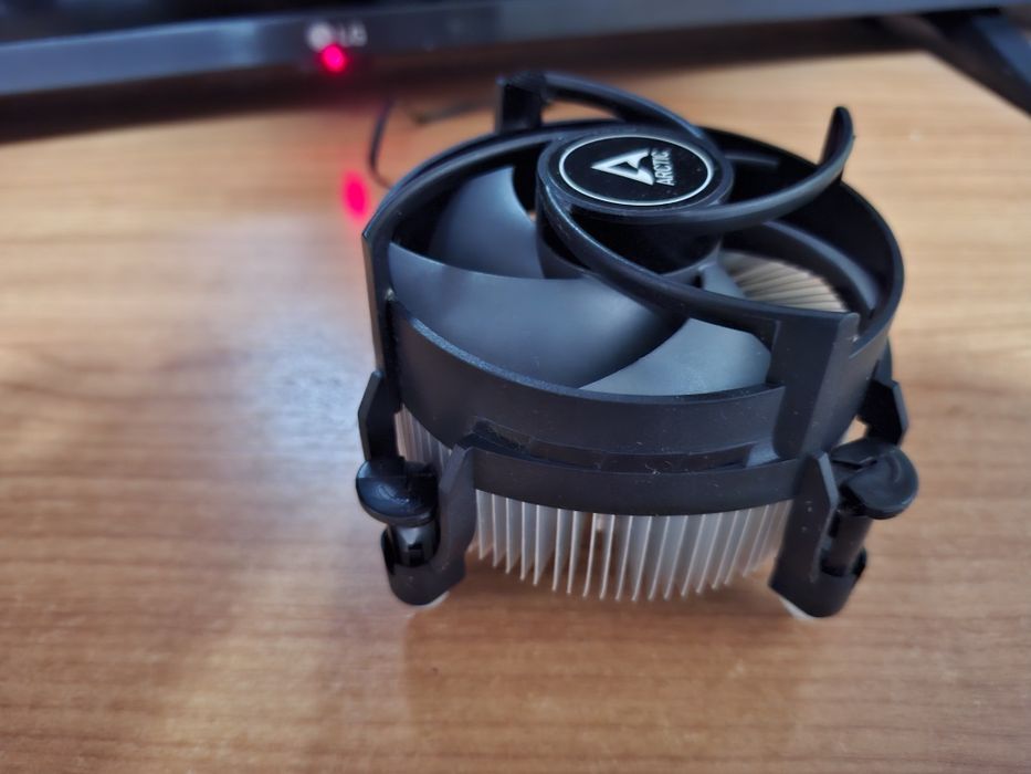 Cooler procesor aer Arctic AC Alpine 17 CO
