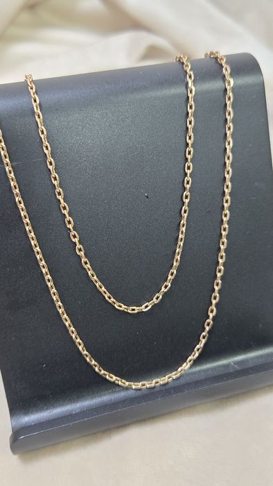 Цепь из красного золота