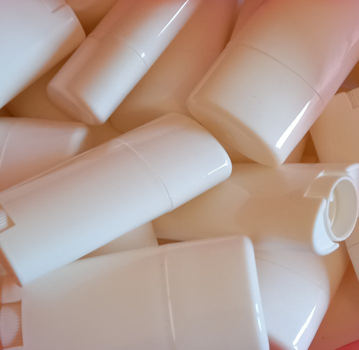 Recipient deodorant solid