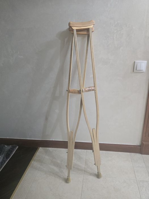 Взрослые костыли