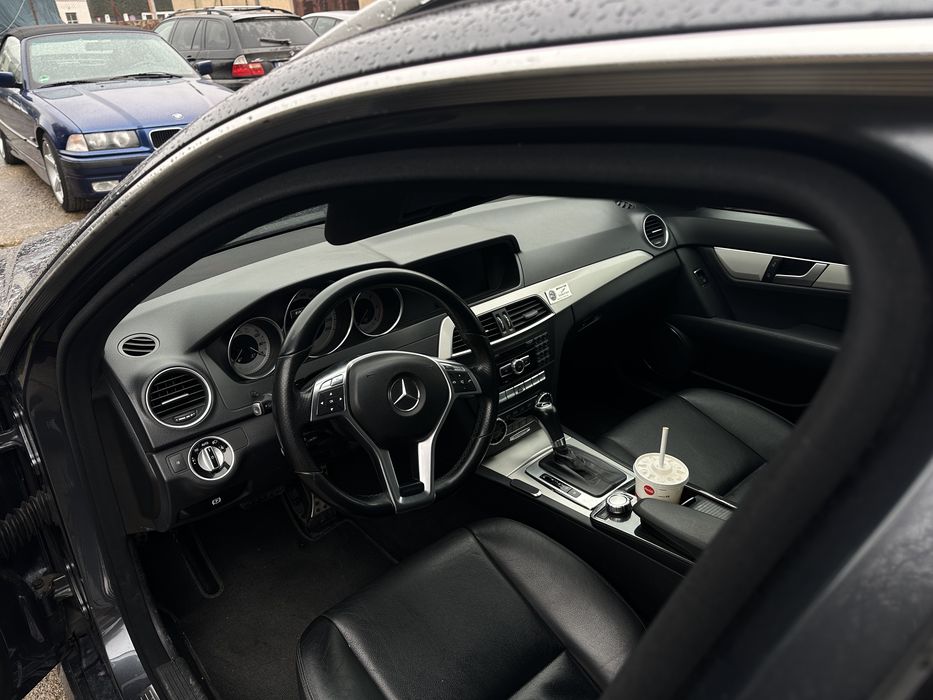 Mercedes C clas 2.2 bitdi pachet Amg, motor defect