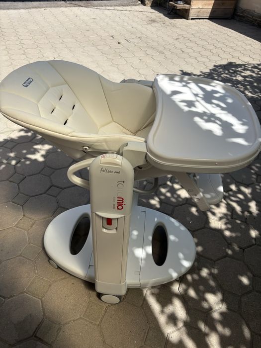 Продам детский стул Peg Perego