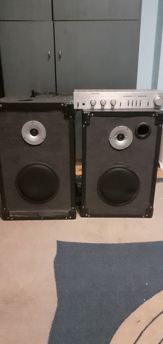 Комплект тонколони с усилвател