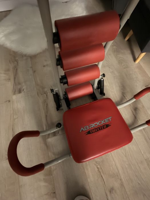 AB ROCKET twister rosu