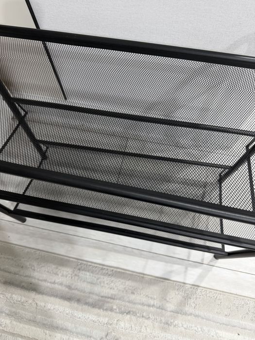 Обувница срочно продам