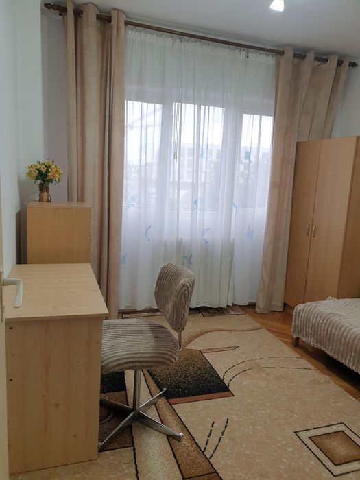 Apartament de închiriat