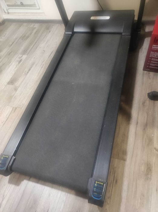 Бягаща пътека Kondition HT-8200, 2.5 HP, Автоматичен наклон