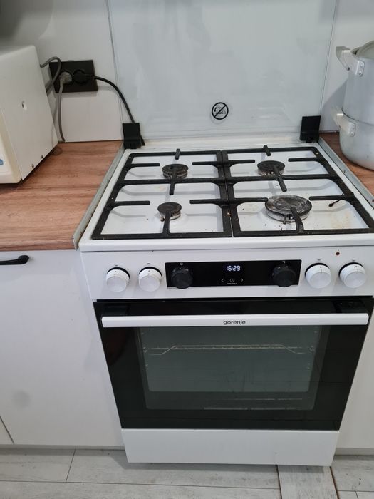 Газ плита  gorenje