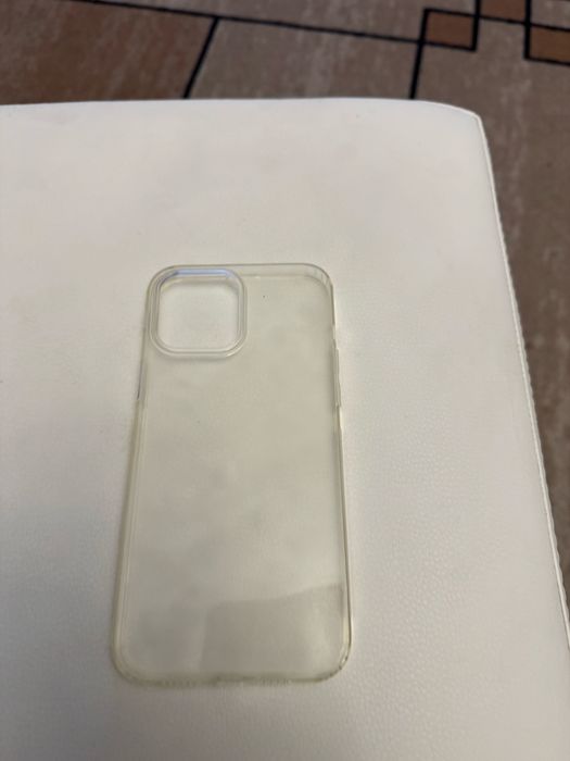 Лот от кейсове за Iphon 13pro max