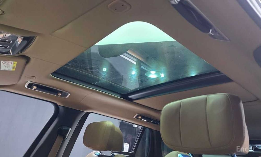 Range Rover P530 AB LWB