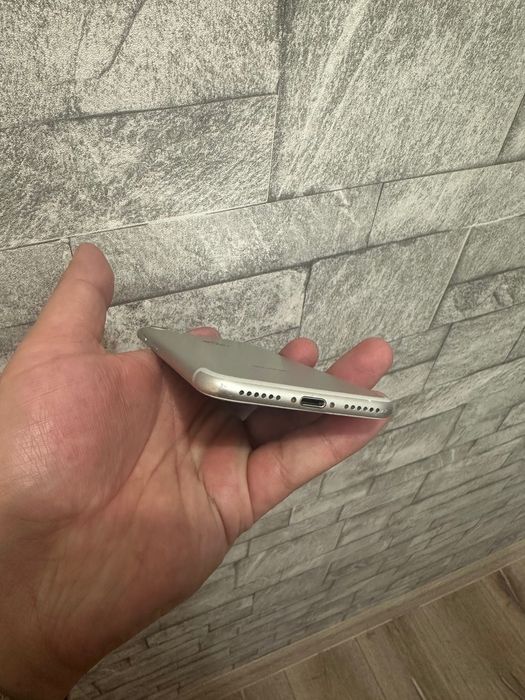 iPhone 7 White 32 GB