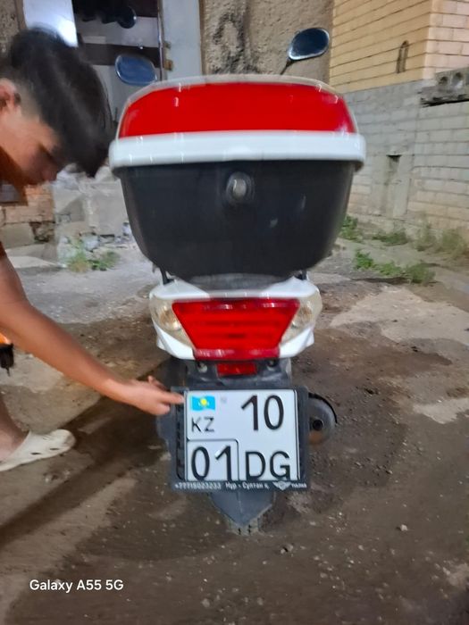 Мопед м 8 2 поколения