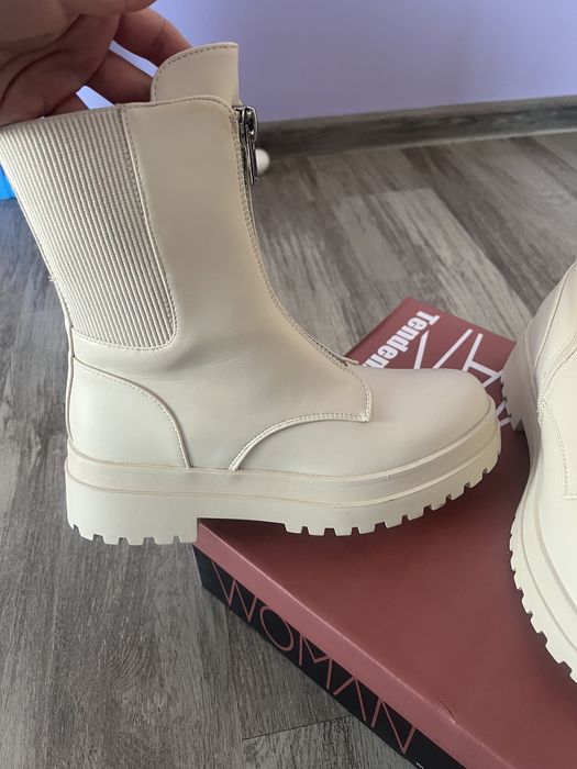 Дамски боти тенденз