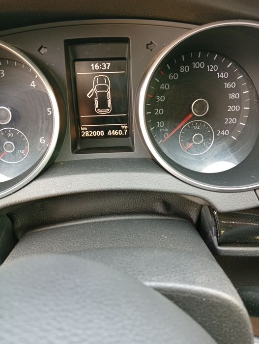 Vând golf 6 2.0 tdi
