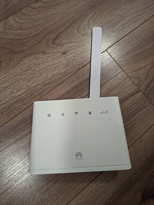 Router/modem Huawei cu cartela sim
