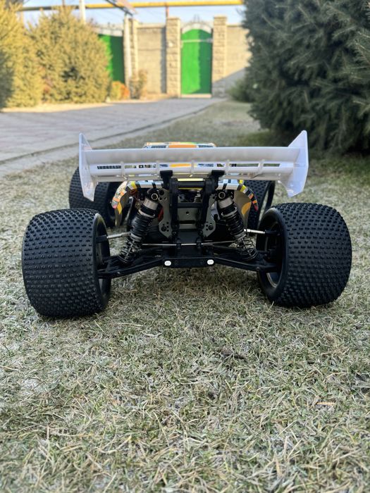 Радиоуправляемая модель HSP Advance 4WD RTR.