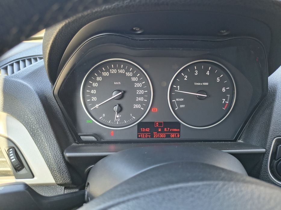 Vând BMW F20 seria 1 116 benzina turbo 136 cp, 2014, manuală 6 trepte