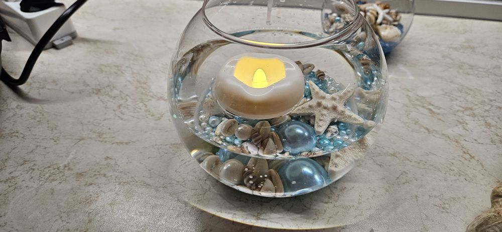 Бутафорна картонена торта и декорация