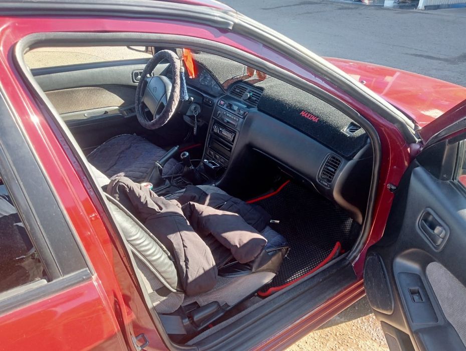 Продам Ниссан максима!!!